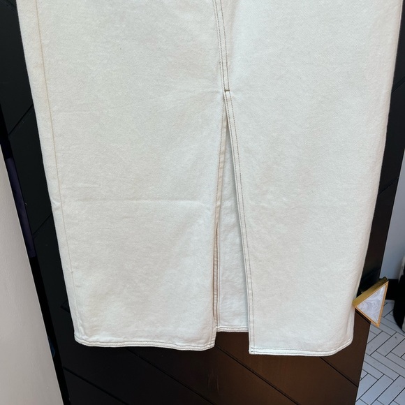 Blank NYC Cream Beige Denim Maxi Skirt women’s size 28 NWT - Picture 4 of 9